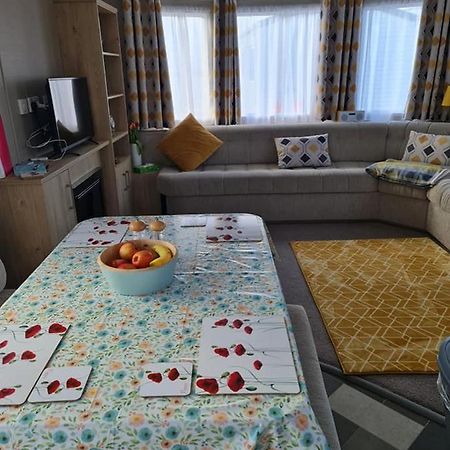 Caravan By The Sea Elgin Exterior foto